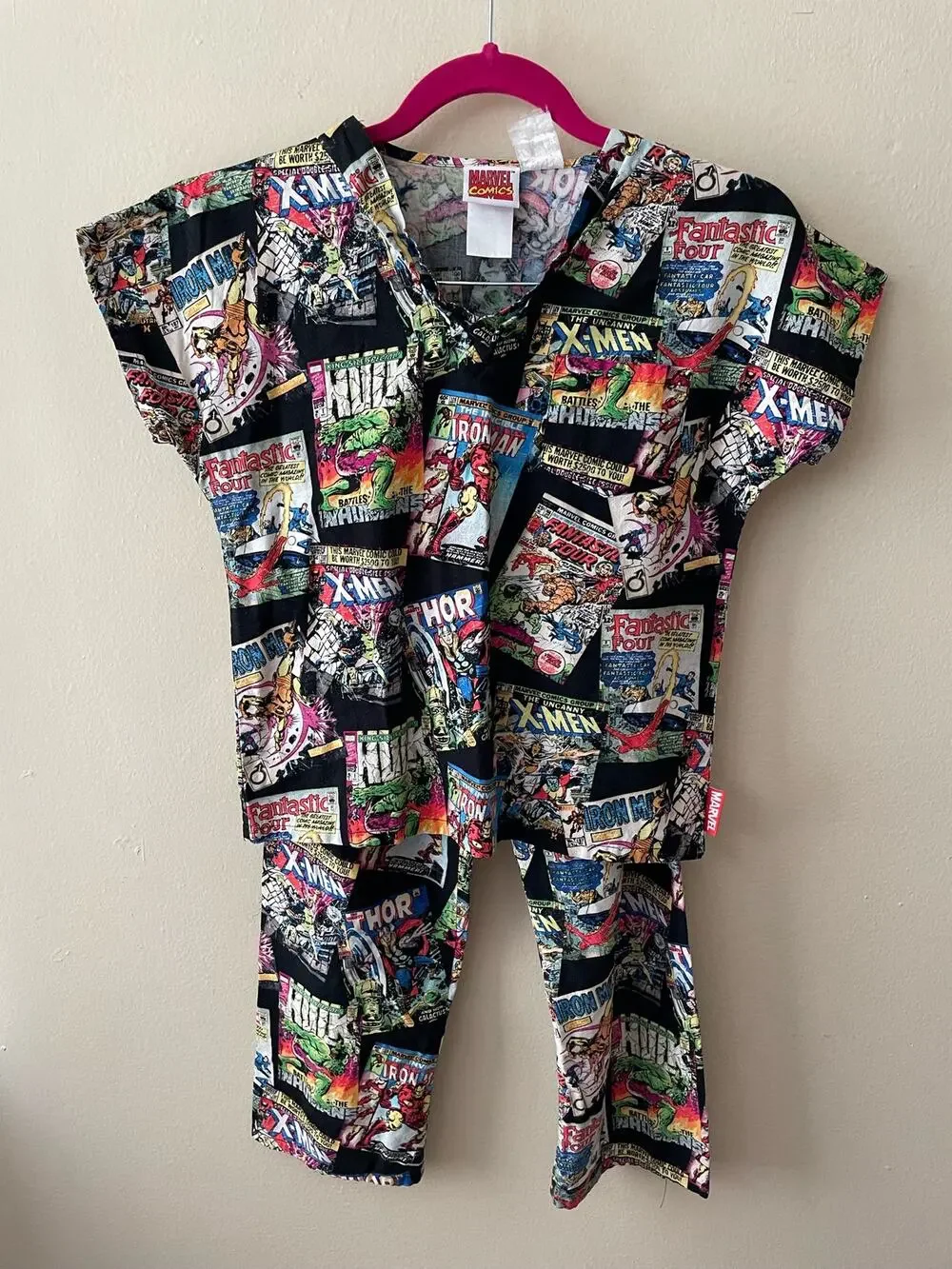 Marvel Two Piece Set Children's Size Large
